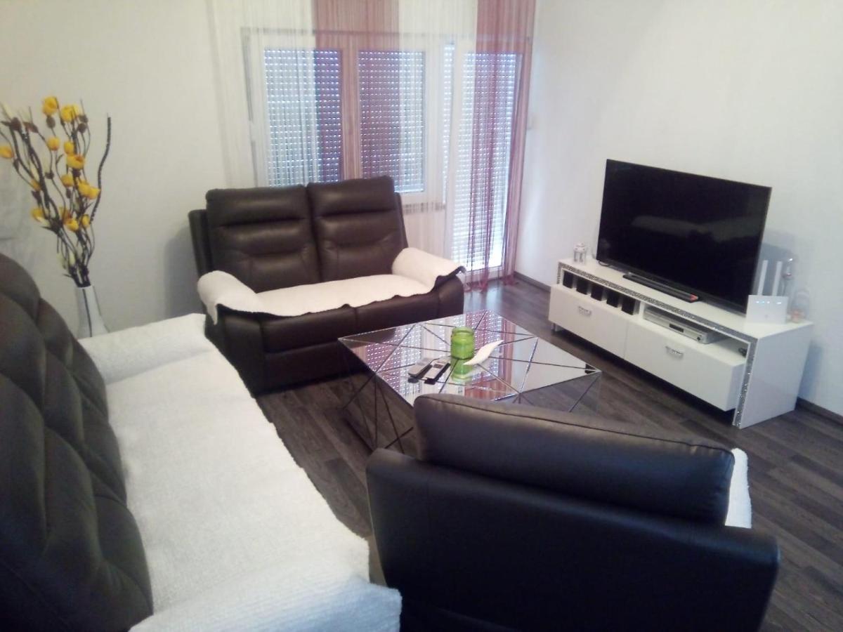 Apartman Matkovic 伊莫茨基 外观 照片