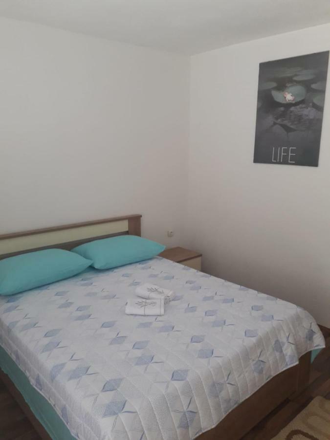 Apartman Matkovic 伊莫茨基 外观 照片