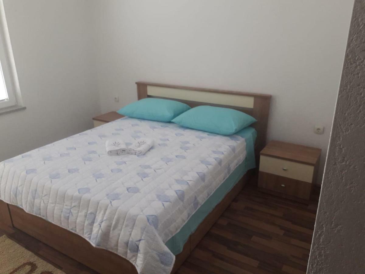 Apartman Matkovic 伊莫茨基 外观 照片